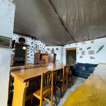 Casa Cueva Anajos Holiday home *